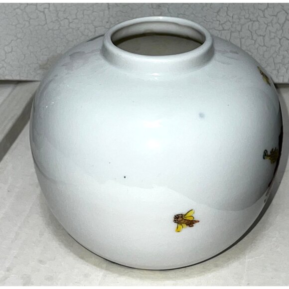 Nora Fenton Designs Hibiscus Flowers and Bees White background Porcelain Vase - Picture 7 of 9